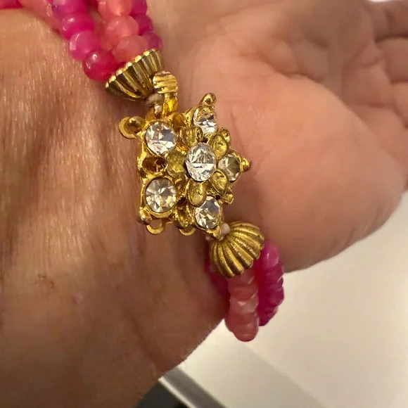 Hand Crafted Gold and Pink Bracelet with Green Detail - Picture 7 of 10